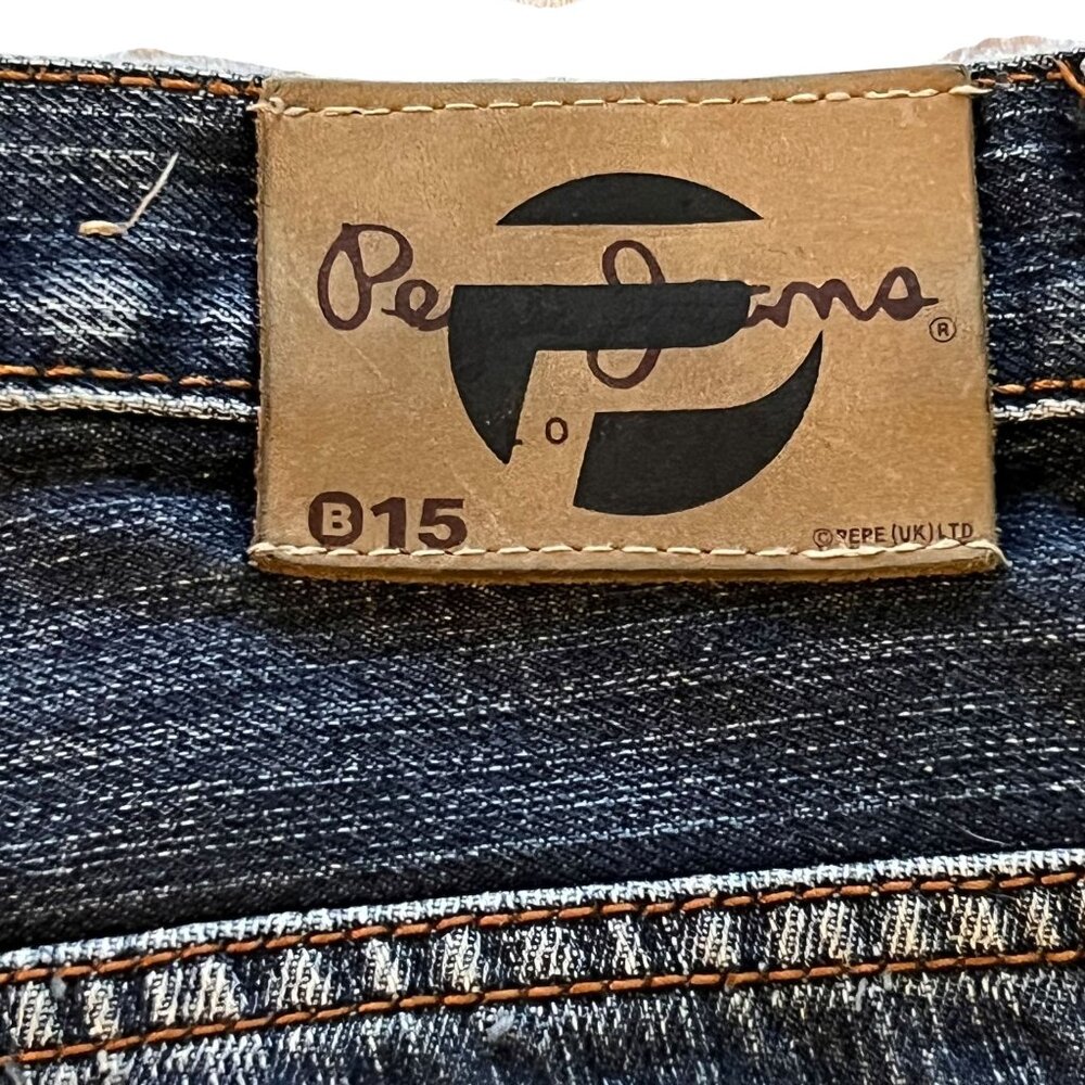 Pepe Jeans Denim Shorts AA Size 18 Youth Distressed 5 Pockets medium wash - Picture 7 of 12